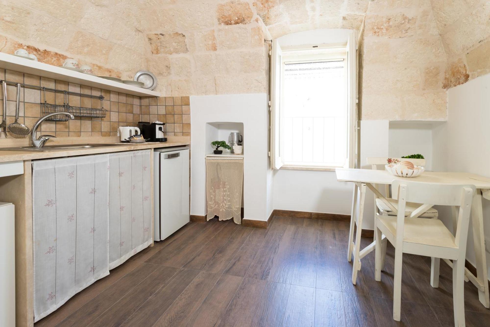 Sotto Il Campanile Apartment Monopoli Exterior photo